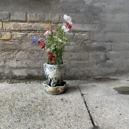 ` Vase skulptur. Håndlavet uka keramik i stentøjsler. Unika. Porcelænsvase. Unik i form og glasering. 2 personligheder.ni