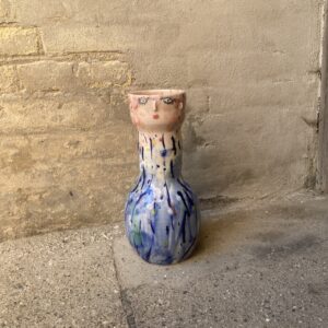 ` Vase skulptur. Håndlavet unika keramik i porcelænsler. Unika. Porcelænsvase. Unik i form og glasering. 3 personligheder.